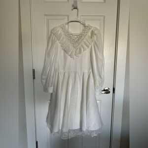 Avonlea cottagecore limited edition dress - CHELSEA REECE size 6 NWT white